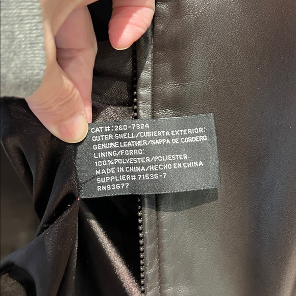 Worthington dark brown lamb skin leather jacket. Excellent used condition. - Picture 3 of 4